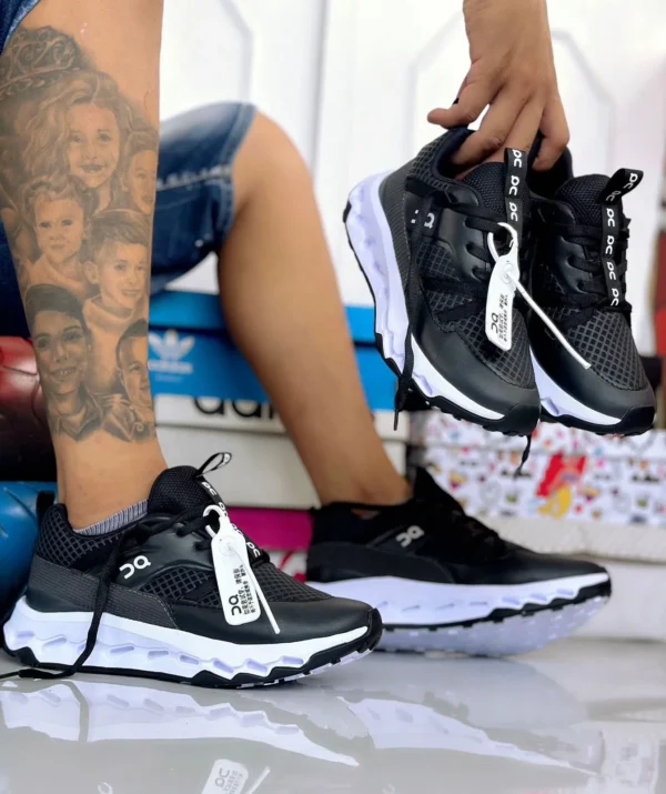 Tenis On Cloud Negro Blanco Caballero
